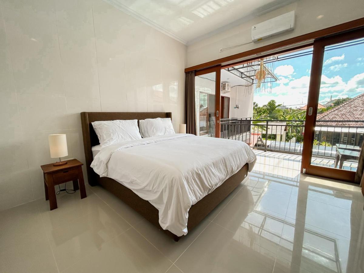 James Guest House Seminyak  Exterior photo