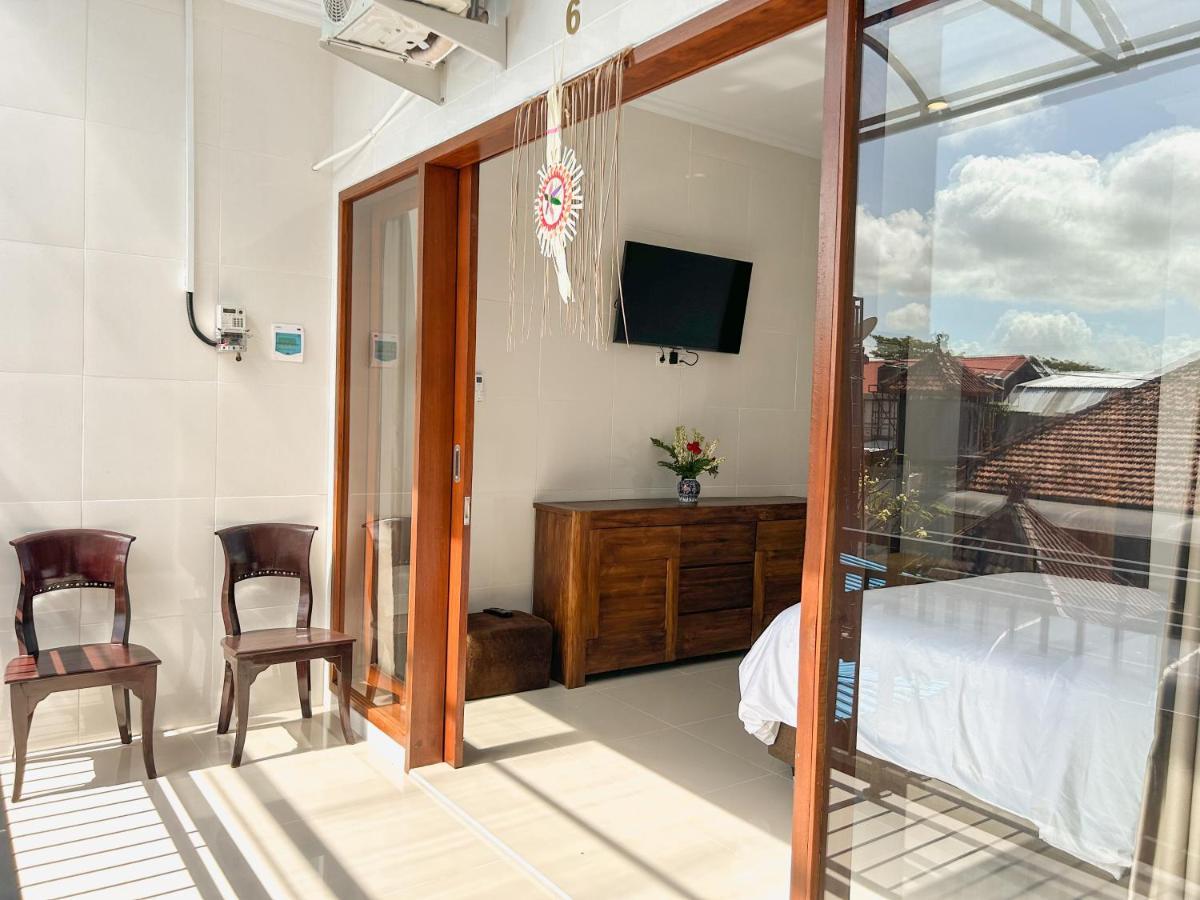James Guest House Seminyak  Exterior photo
